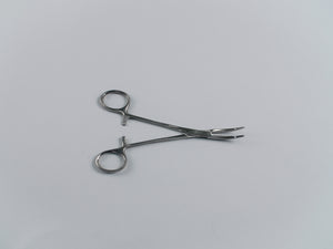 Forceps, Stainless Curved, 5.5 Inch, Each